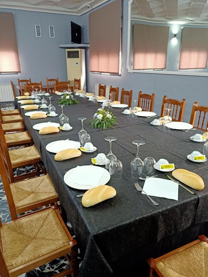 Restaurante & Hostal El Volante Moraleja Luaran gambar